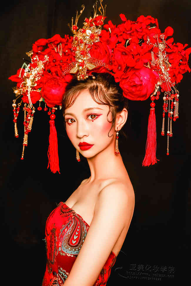 秀场造型-中国红